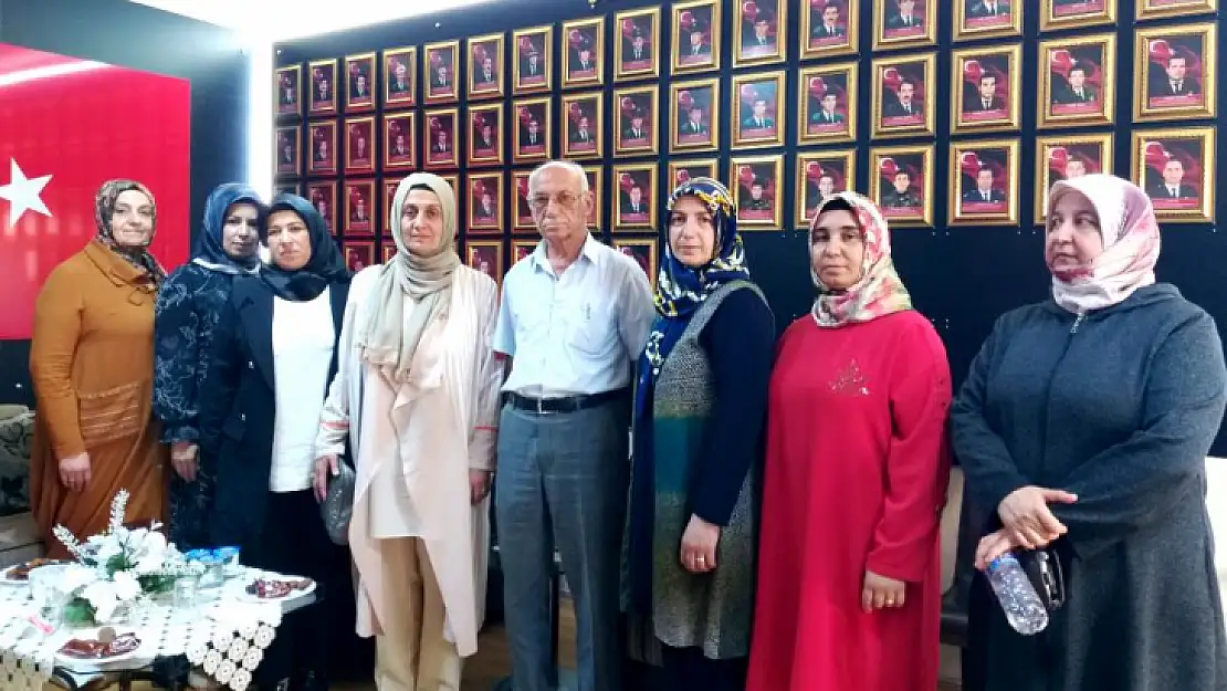 BBP Kadın Kollarından EMŞAV  Vakfına Ziyaret