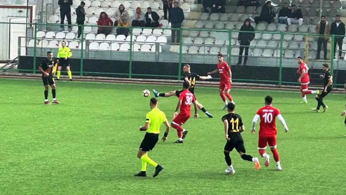 Bölgesel Amatör Futbol Liginde Rüstem Paşa 2 Malatyaspor 2