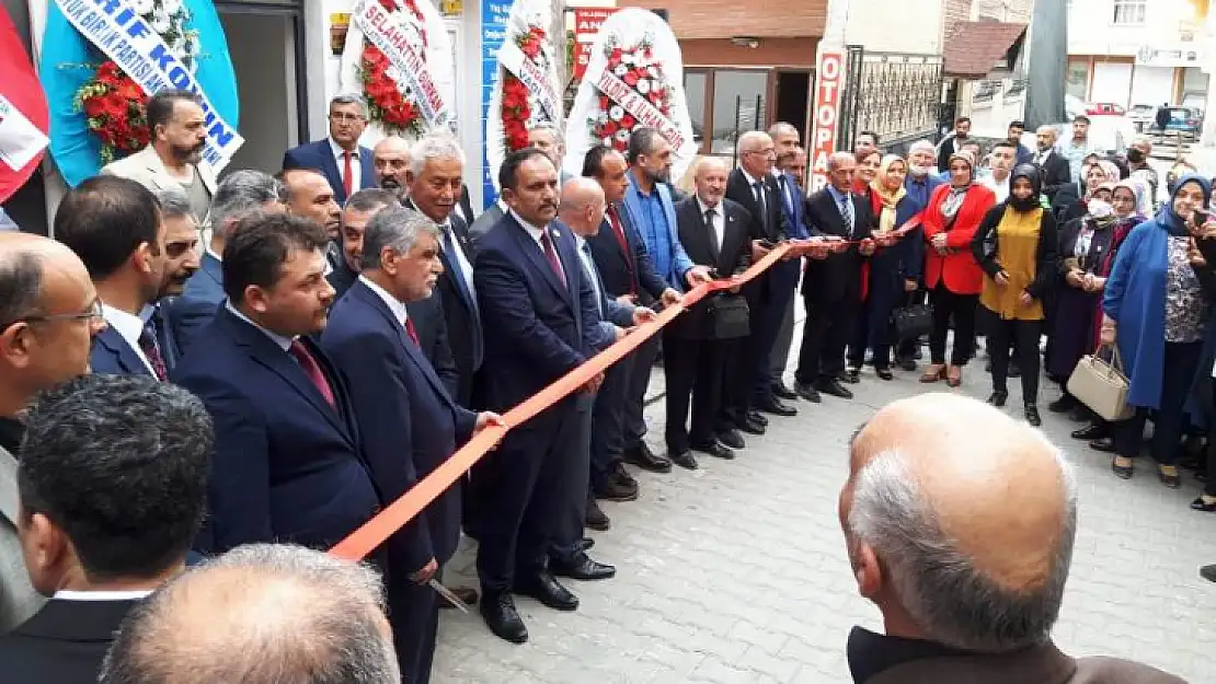 Büyük Birlik Partisine Yakışır Hizmet Binası