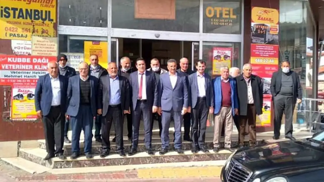 Büyükşehir Bel. Meclis Üyesi Karakaş ve Muhtarlardan Başkan Aslan'a Ziyaret