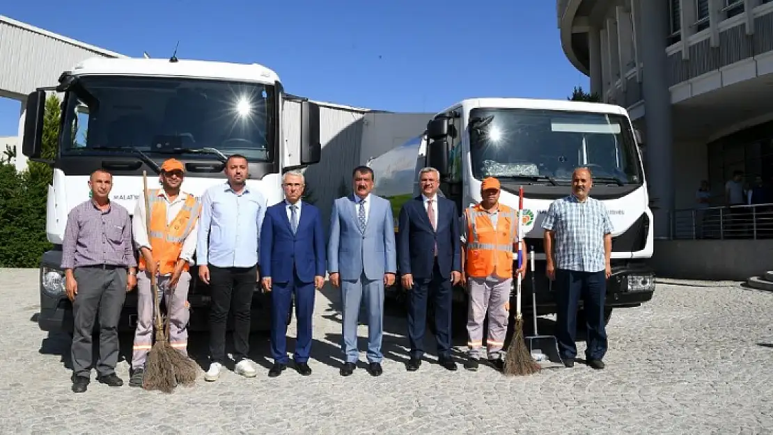 Büyükşehir Belediyesi Araç Filosunu Güçlendiriyor