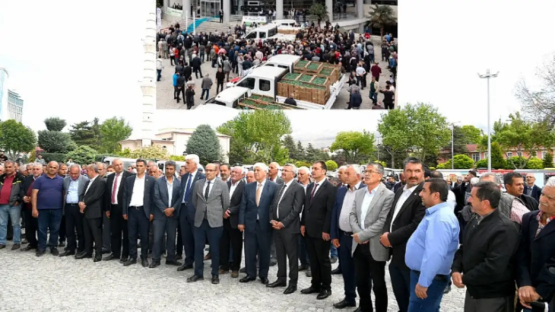 Büyükşehir Belediyesi'nden Çiftçilere Fide Desteği