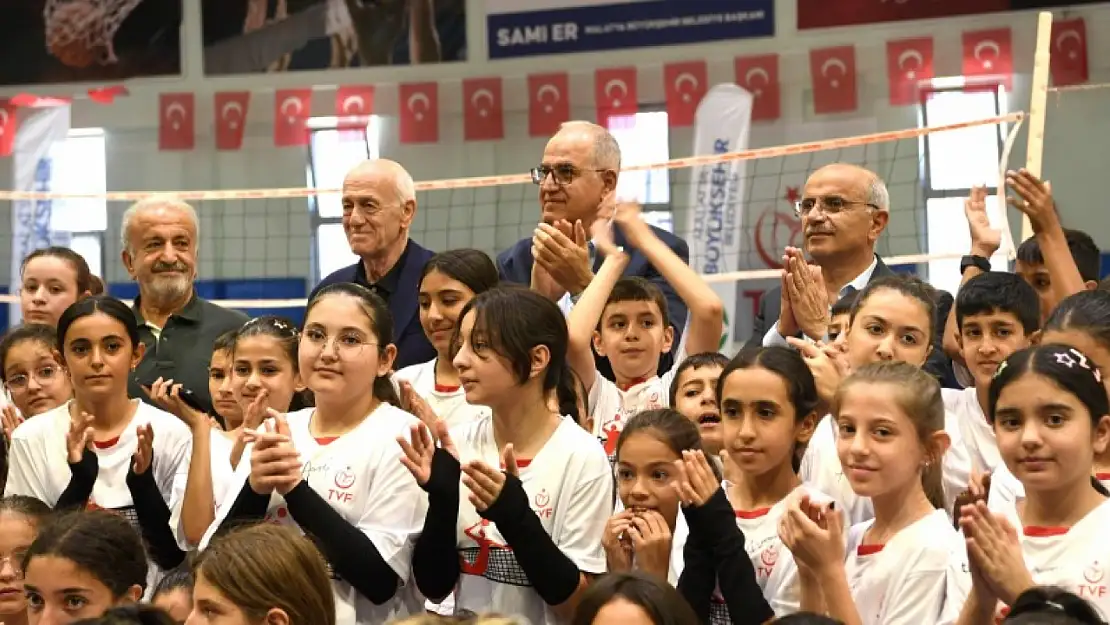 Büyükşehir'den Voleybol Lisesi'ne 35 Dönüm Arazi Tahsisi Müjdesi