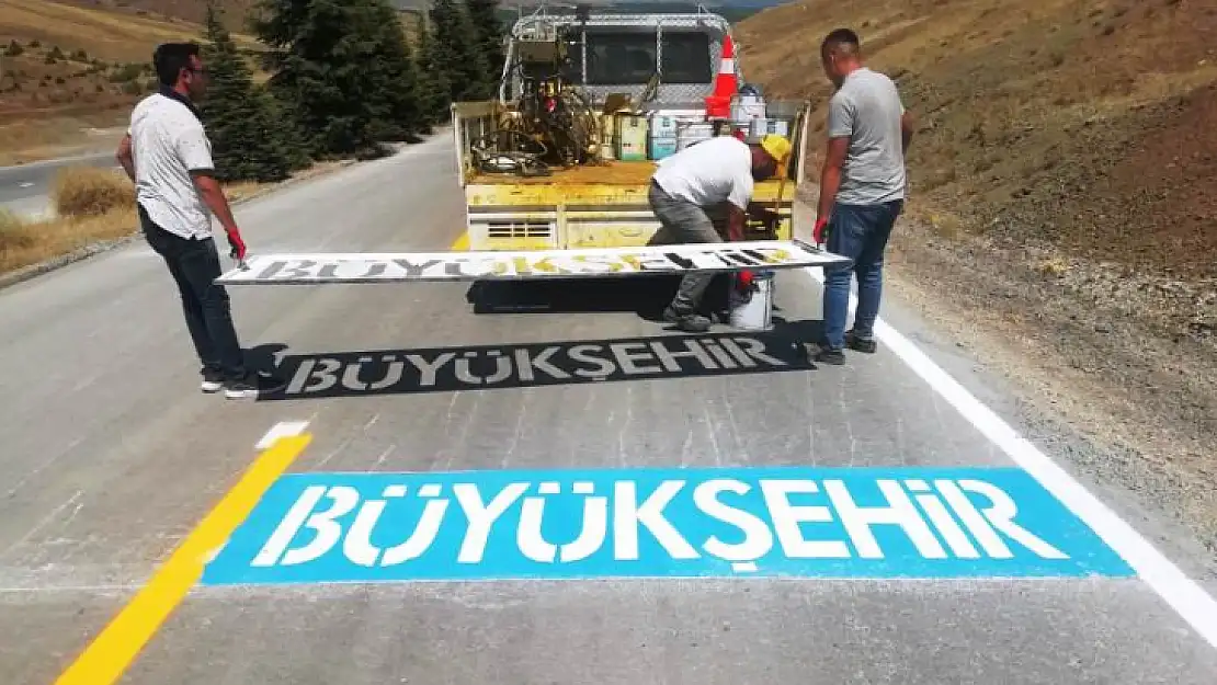 Büyükşehir'den Yatay ve Düşey İşaretleme Çalışmaları