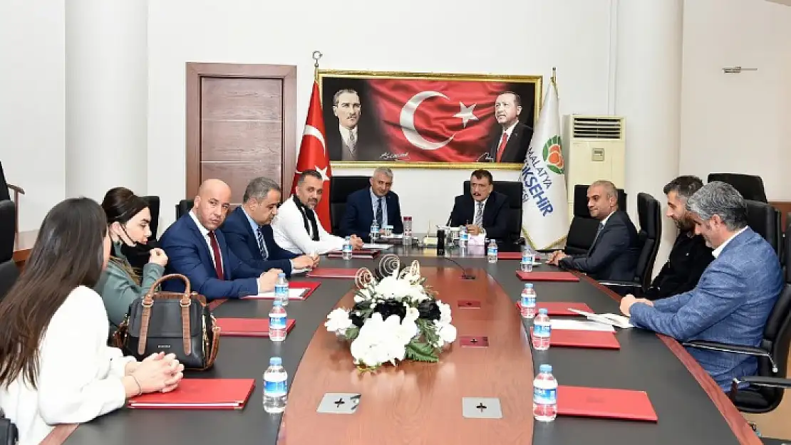 Büyükşehir – FKA Arasında' Kayısı Çiçeği Festivali' Protokolü
