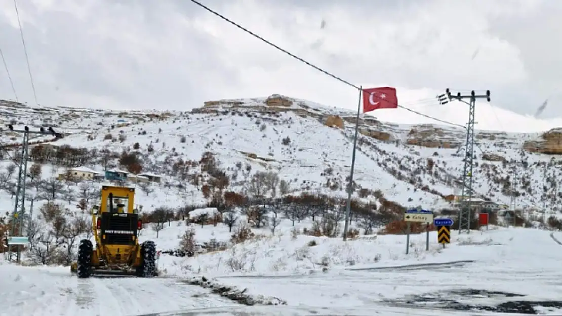 Büyükşehir Karla Mücadelede 24 Saat Aralıksız Çalışıyor