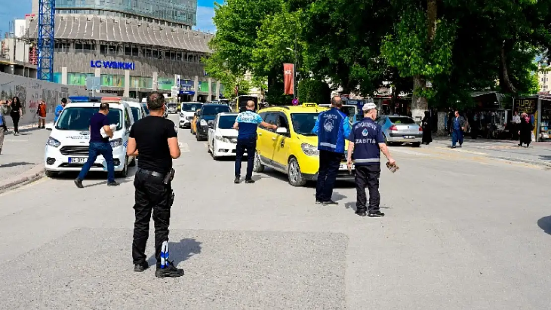 Büyükşehir Trafik' Park Etme, Fark Et'