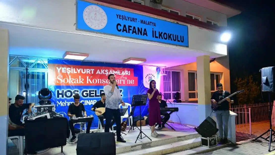 Cafana Mahalle Sakinleri Yeşilyurt Akşamları Sokak Konserine Büyük İlgi