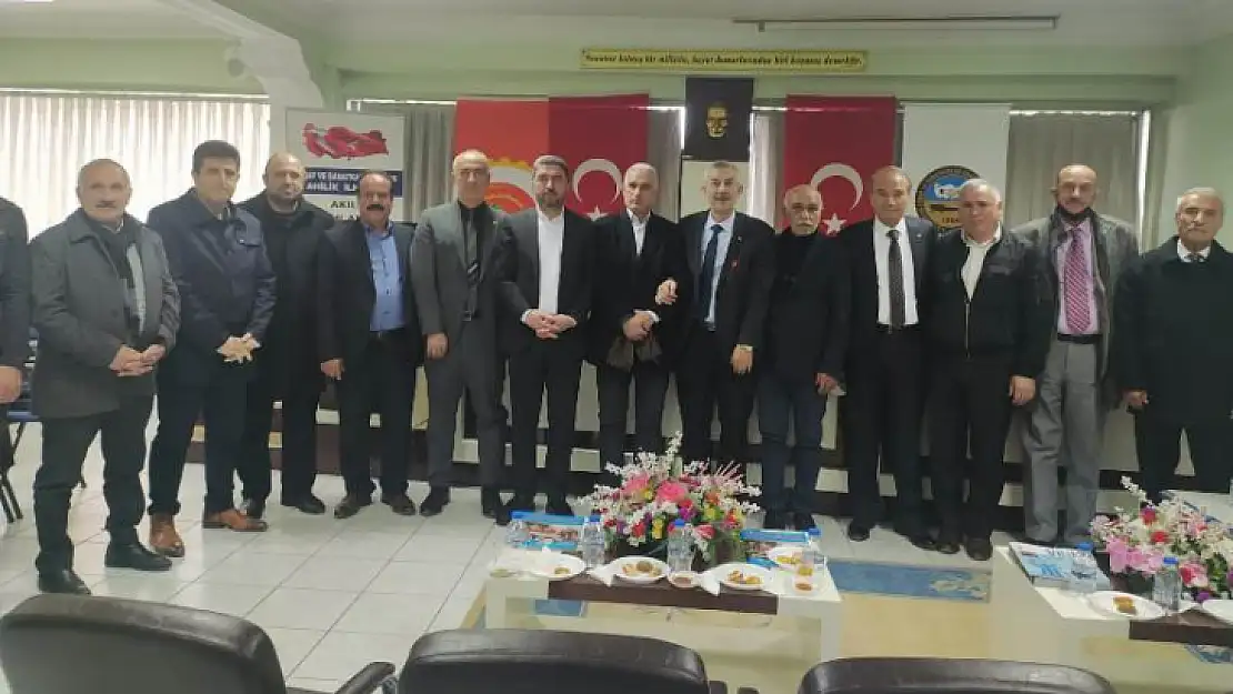 CHP İl Başkanı Kiraz: 'Esnaf Kepenk Kapatma Noktasına Geldi'