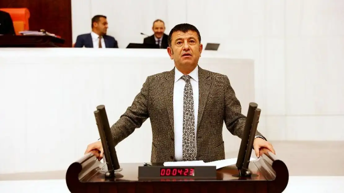 CHP'li Ağbaba: Lamı Cimi Yok, Bunun Adı İnsan Kaçakçılığıdır!