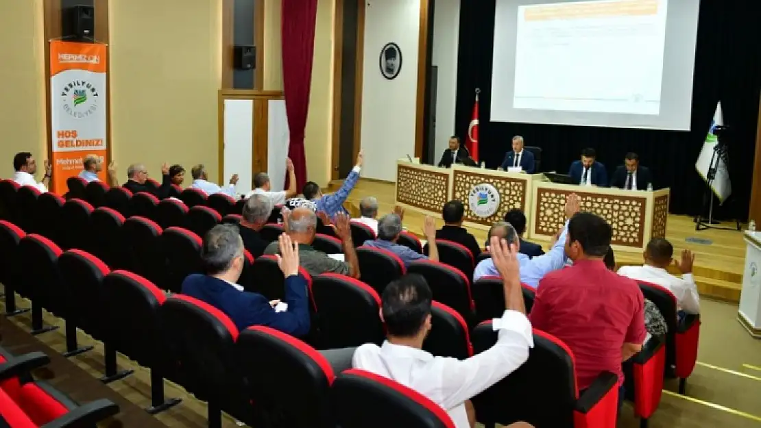 CHP'li Günnur Tabel Başkan Çınar'a Sordu : Ne Kadar Ödeme Yaptınız?