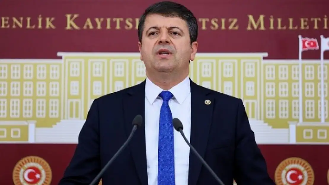 CHP'li Tutdere' Yüzbinlerce Tütün Üreticisine Hapis Yolu Görünecek'