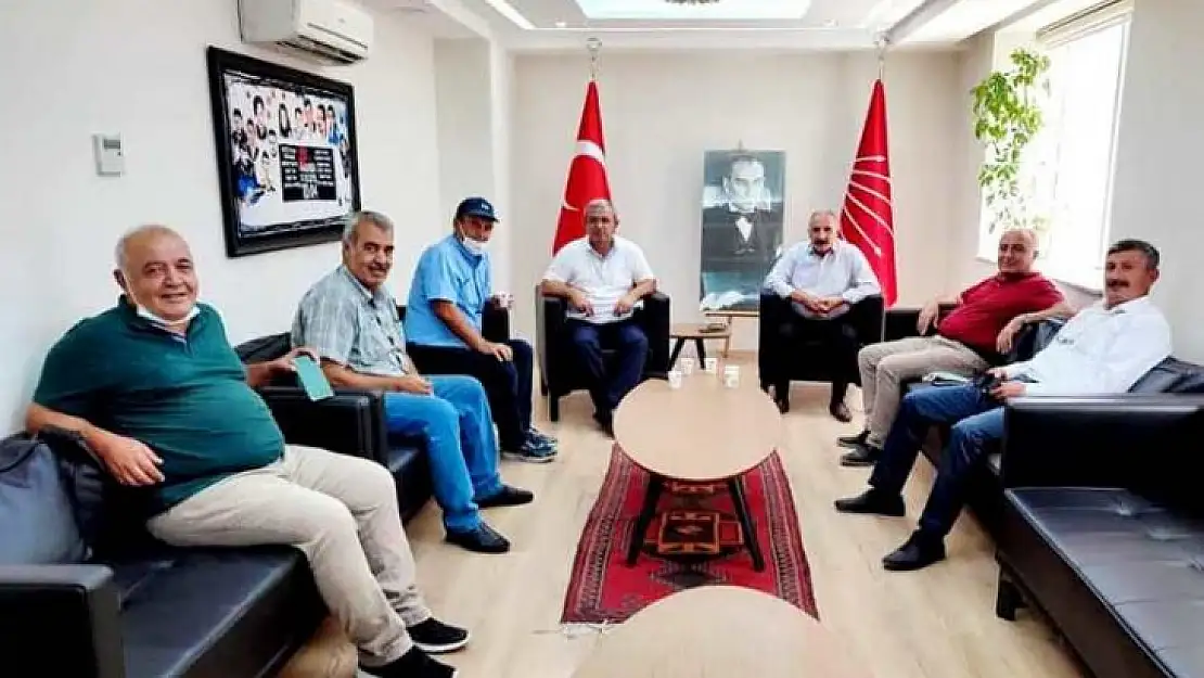 CHP Malatya İl Yönetimi Başkan vekili Übeyit Öksüz ile Görevinin Başında