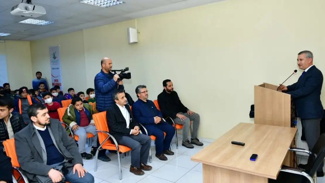 Çınar' Gençlerimizin Her Alanda Gelişimi Bizim İçin Önemli'