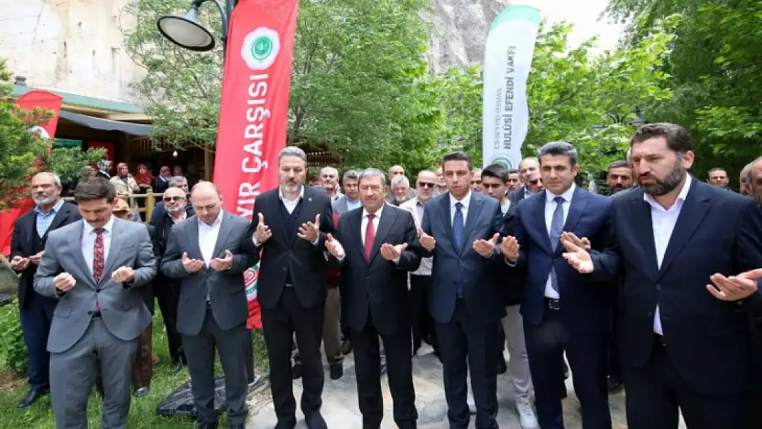 Darende İlçesinde Geleneksel Hale Getirilen' Hayır Çarşısı' Açıldı