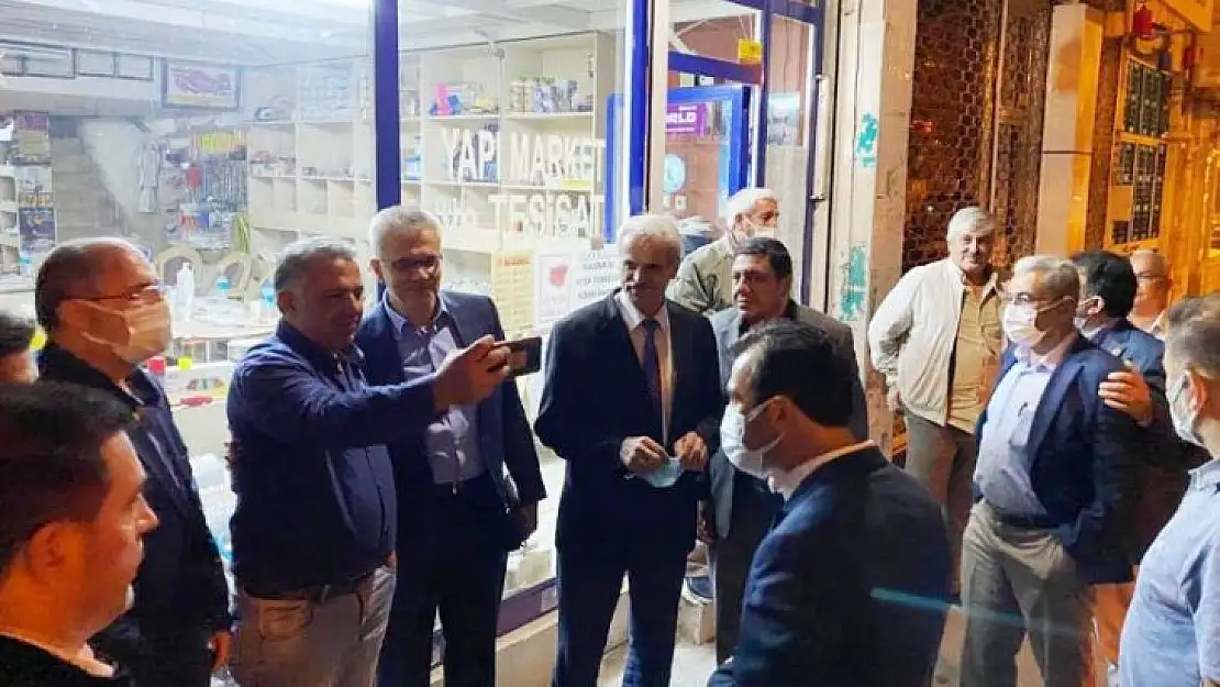 DEVA Partili Prof. Dr. İbrahim Gezer Battalgazi Muhtarlar Derneği Üyeleriyle Buluştu