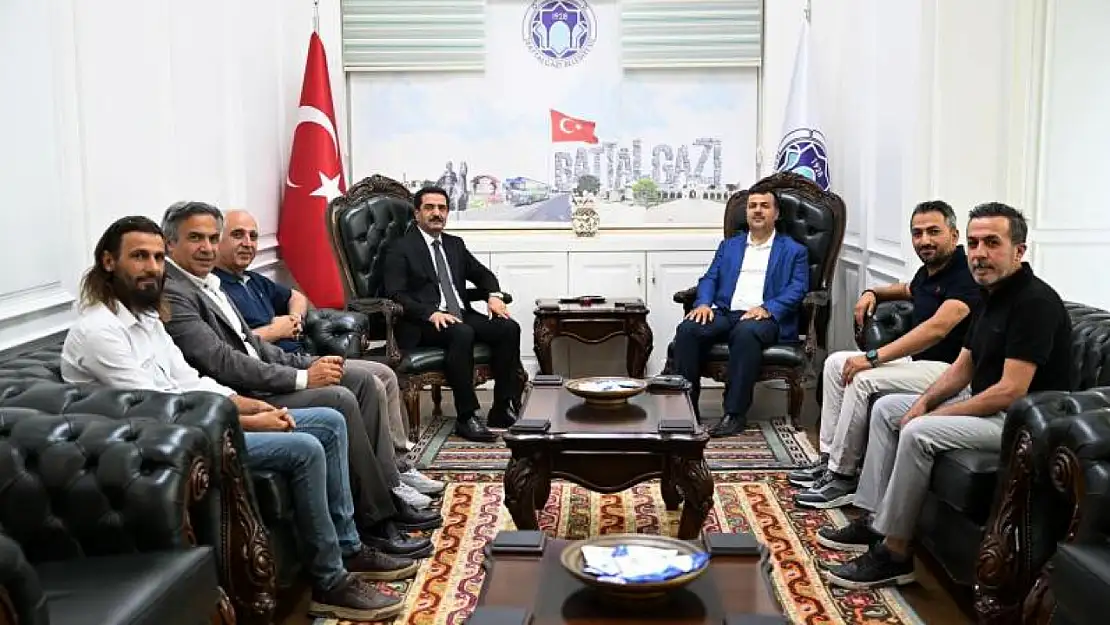 DEVA Partisi İl Başkanı Akıncı'dan Battalgazi Belediye Başkanı Taşkın'a Ziyaret