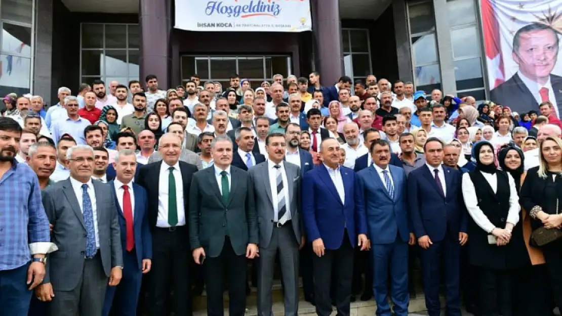 Dışişleri Bakanı Mevlüt Çavuşoğlu Malatya'da Toplantıya Katıldı