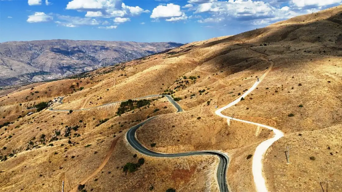 Doğanyol Gevheruşağı Mahallesi'nde Yol Açma, Genişletme ve Asfaltlama Çalışmaları