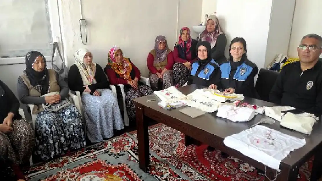 Emniyet Müdürlüğünden' El Ele Yürüyelim Hep Birlikte' Projesi
