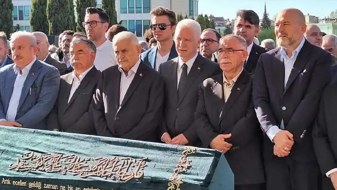 Eski TBMM Başkanı İsmet Yılmaz'ın abisi Tacettin Yılmaz, son yolculuğuna uğurlandı
