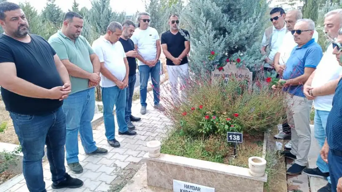 Gazeteci Haydar Karaduman Mezarı Başında Anıldı