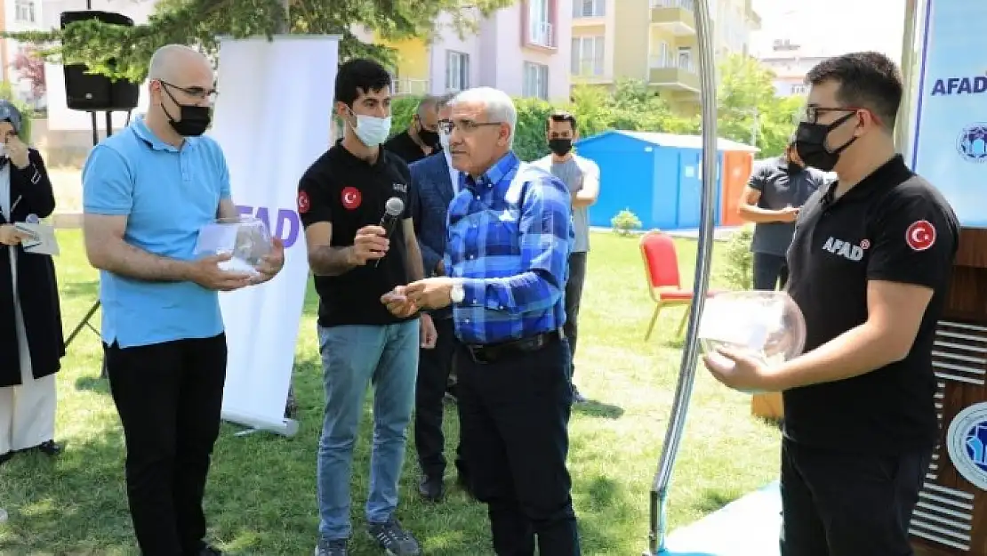 Gelincik Tepesi'nde 678 Konut Hak Sahiplerine Teslim Edildi