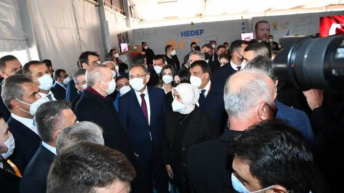 Gençlik Festivali Cumhurbaşkanı Erdoğan'ın Katılımıyla Başladı