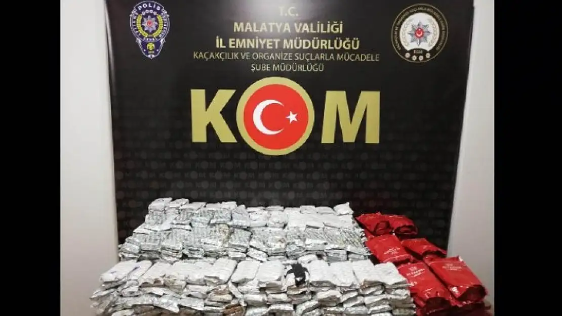 Gümrük Kaçağı Nargile Tütünü Yakalandı