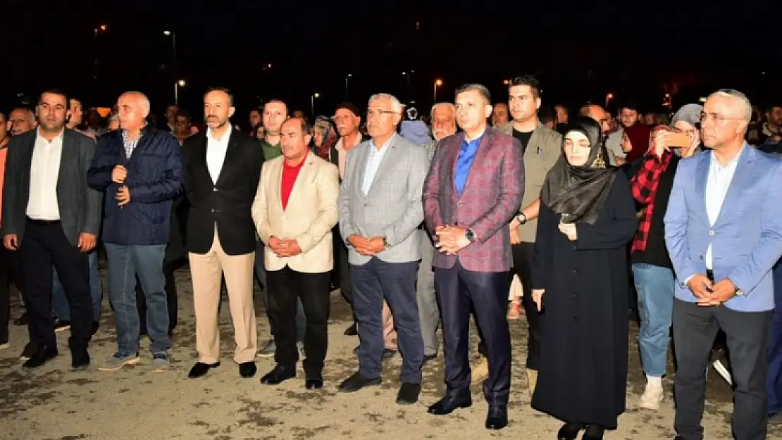 Hacı Adayları Dualarla Uğurlandı