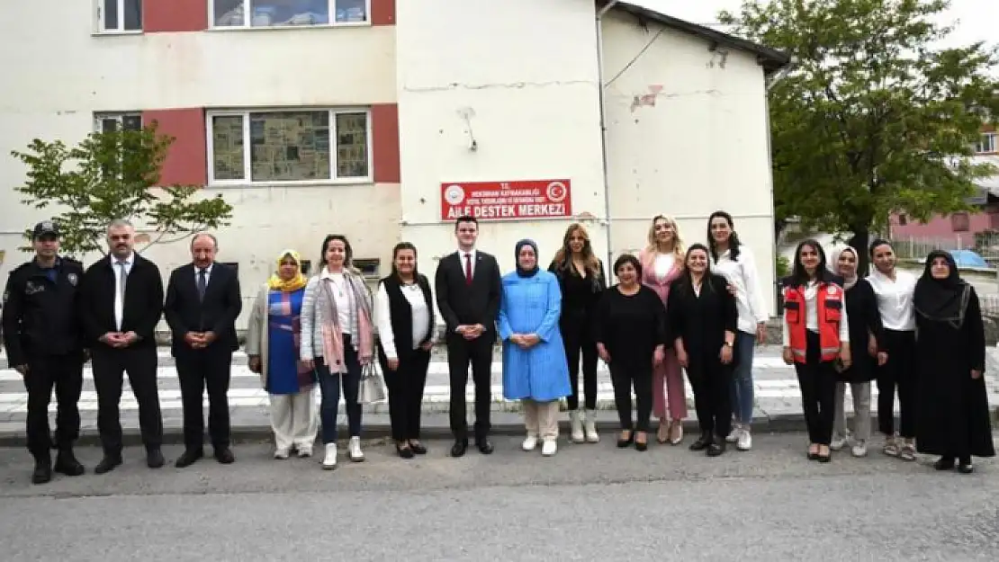 Hanımefendi Hanife Yazıcı'dan Hekimhan İlçesine Ziyaret