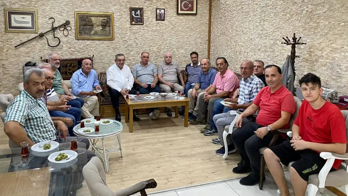 Hayırsever İşadamı Reşat Erdoğan'dan Baskilliler Derneğine Ziyaret