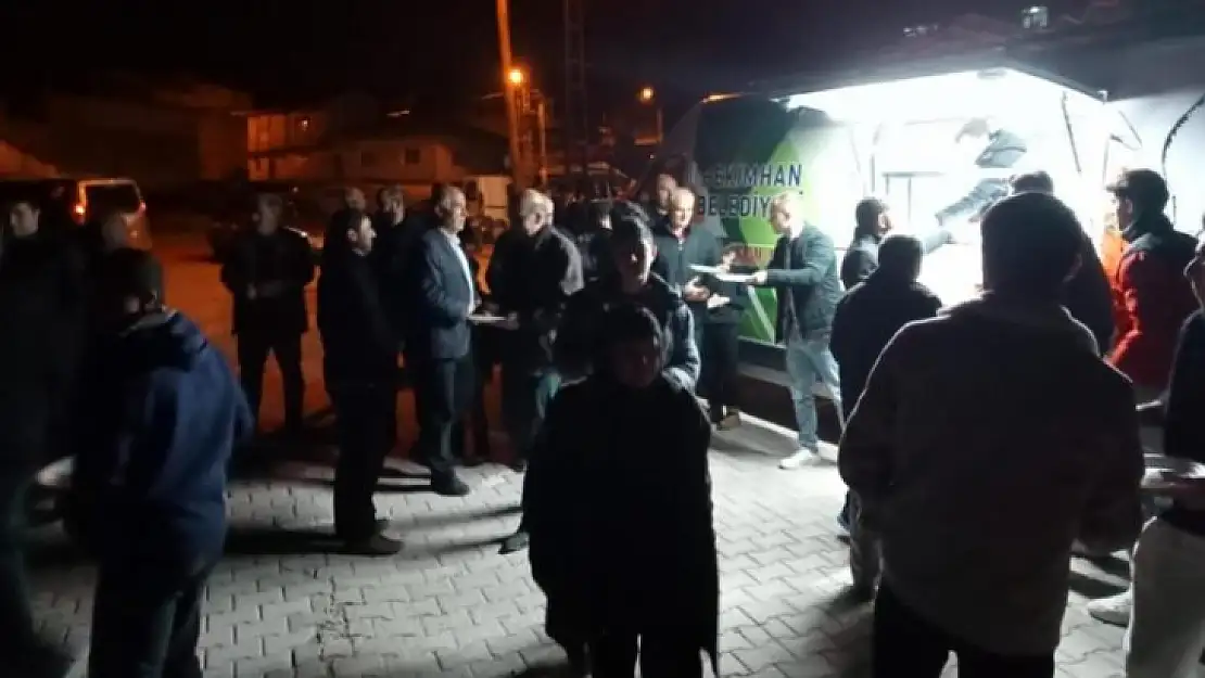 Hekimhan'da Mobil Hizmet Aracından Ramazan Boyunca İkram