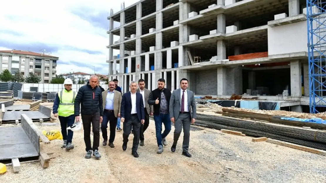 'İki Özel Yatırımla Yeşilyurt'umuzun Cazibesini Artıracağız'