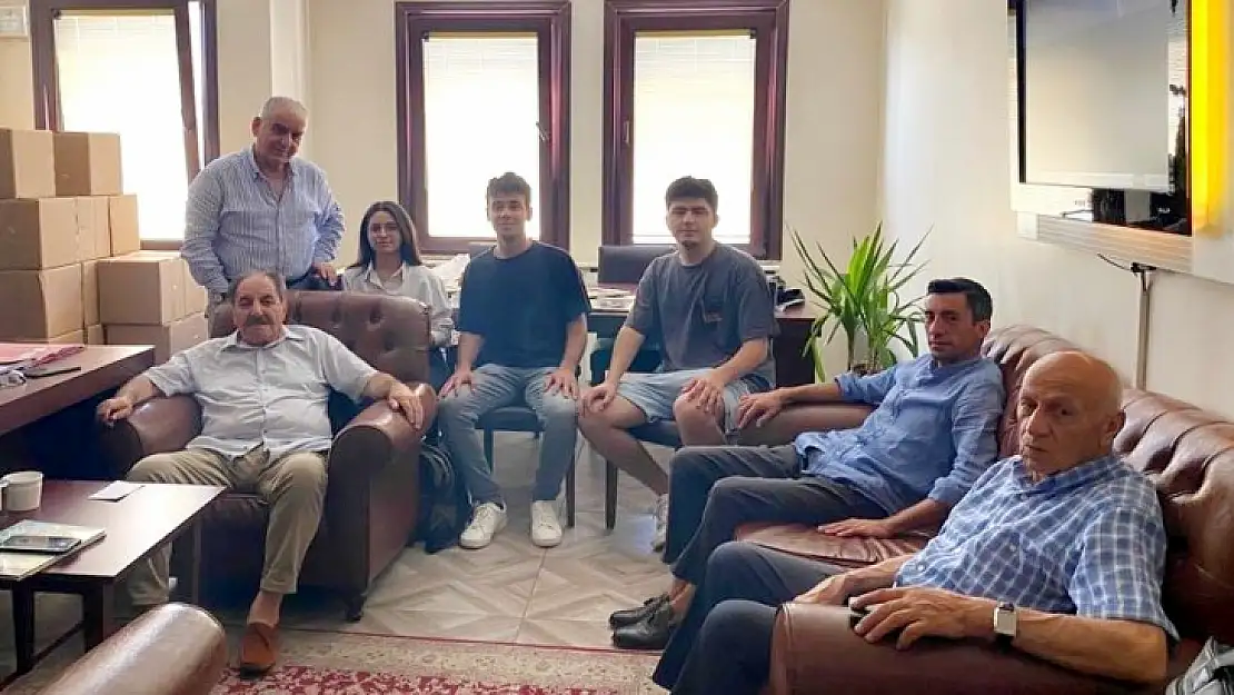 İşadamı Akşahin'den PDEV'e Ziyaret