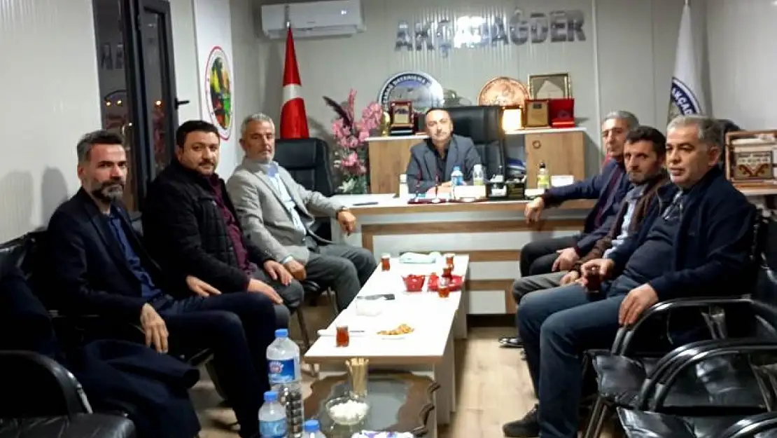 İşadamı Siyasetçi Osman Güde'den AKÇADAĞDER'e Ziyaret