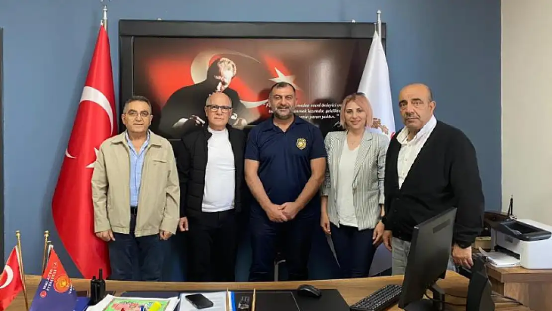 İYİ Parti Battalgazi İlçe Teşkilatından İtfaiye Dairesine Ziyaret