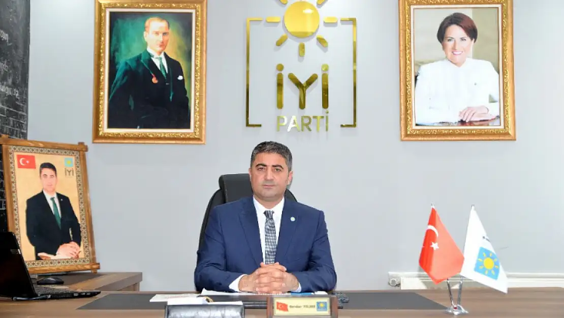İYİ Parti Yeşilyurt İlçe Başkanı Yıldız, Başkan Çınar'ı İstifaya Davet Etti