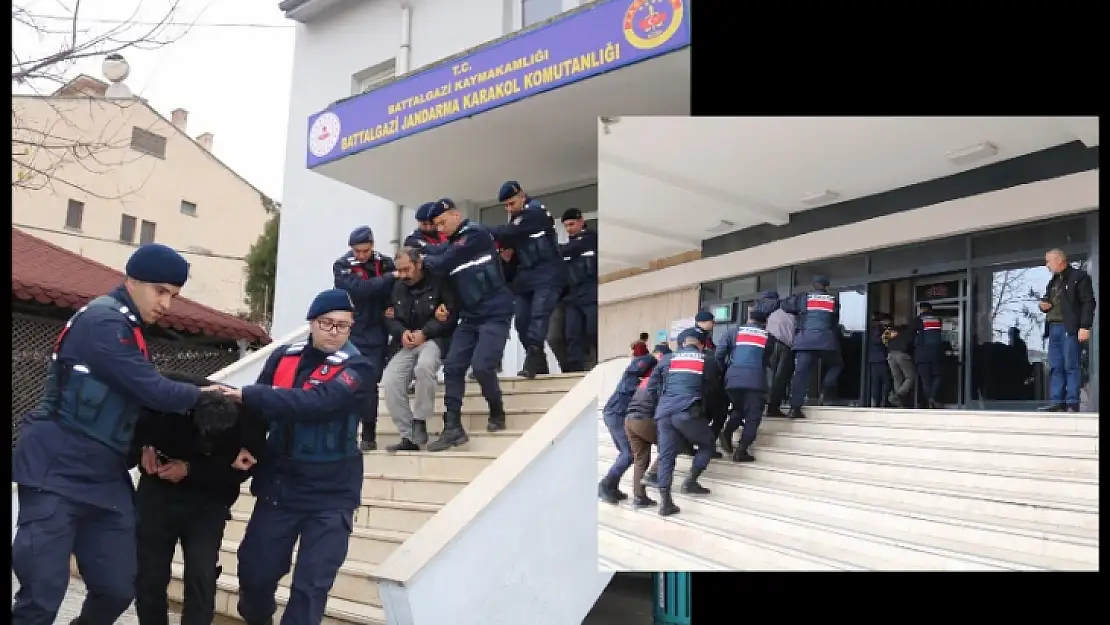 Jandarma'dan PKK/PYD/YPG Terör Örgütü Üyesi Şahıslara Operasyon