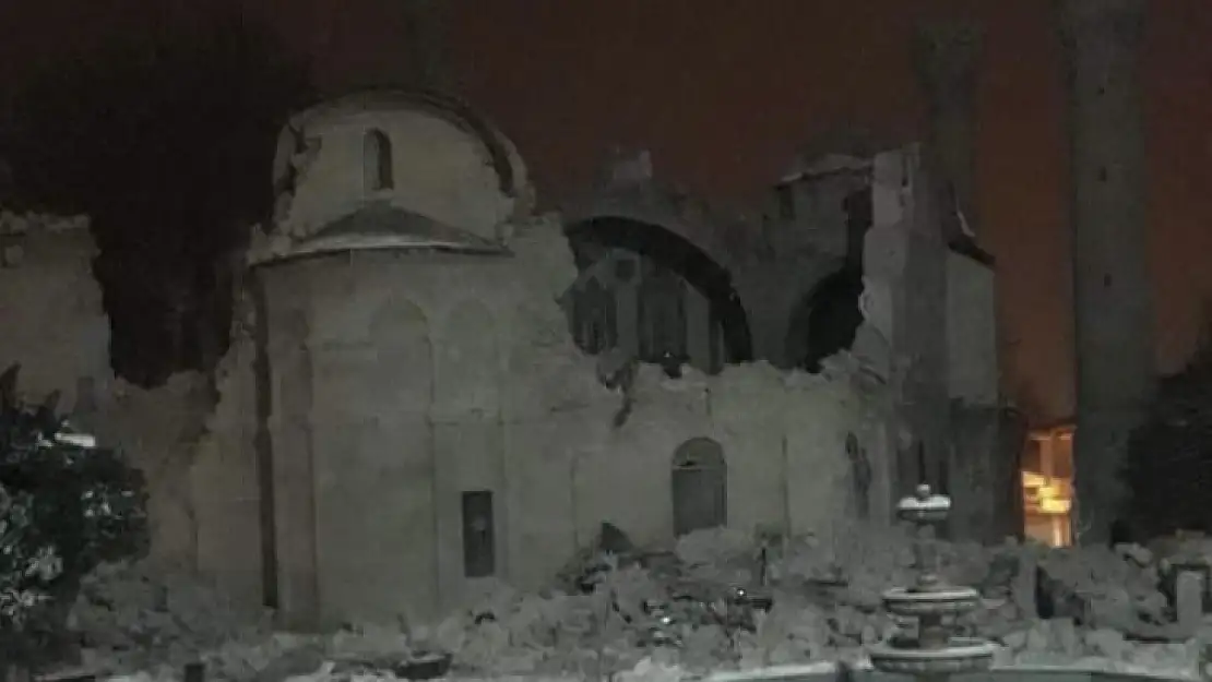Kahramanmaraş Pazarcık'ta 7.7 büyüklüğünde deprem meydana geldi.