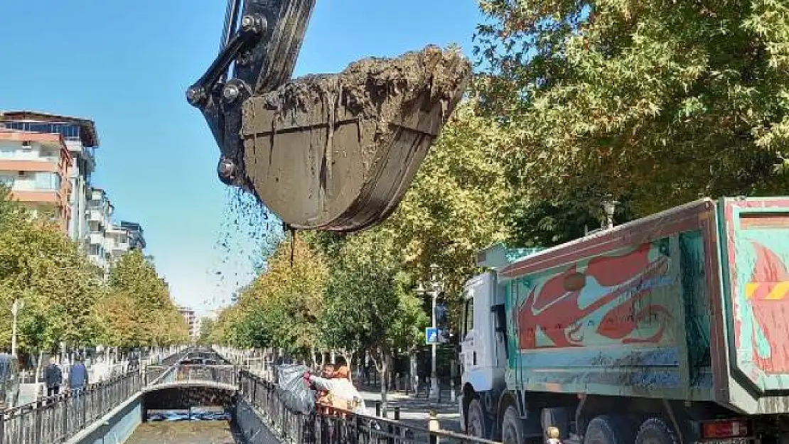 Kanalboyunda Temizlik Çalışması