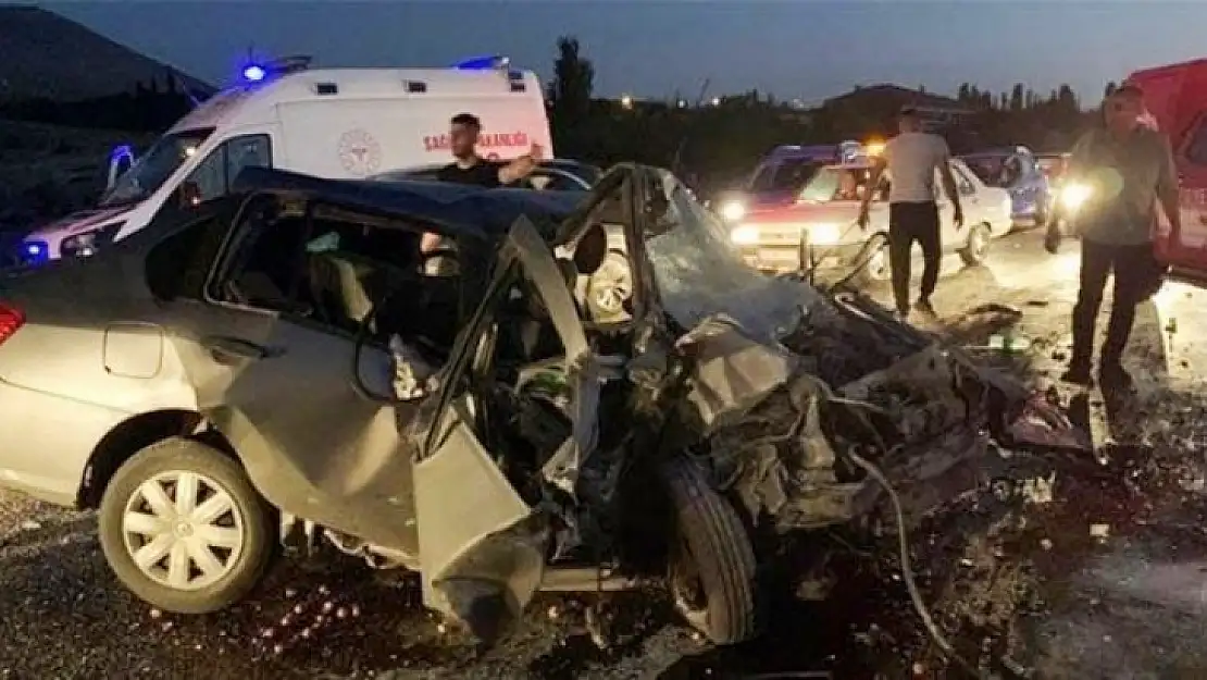 Kazaya Sebebiyet Veren Araç  Sürücüsü Jandarma'nın Dikkatiyle Yakalandı