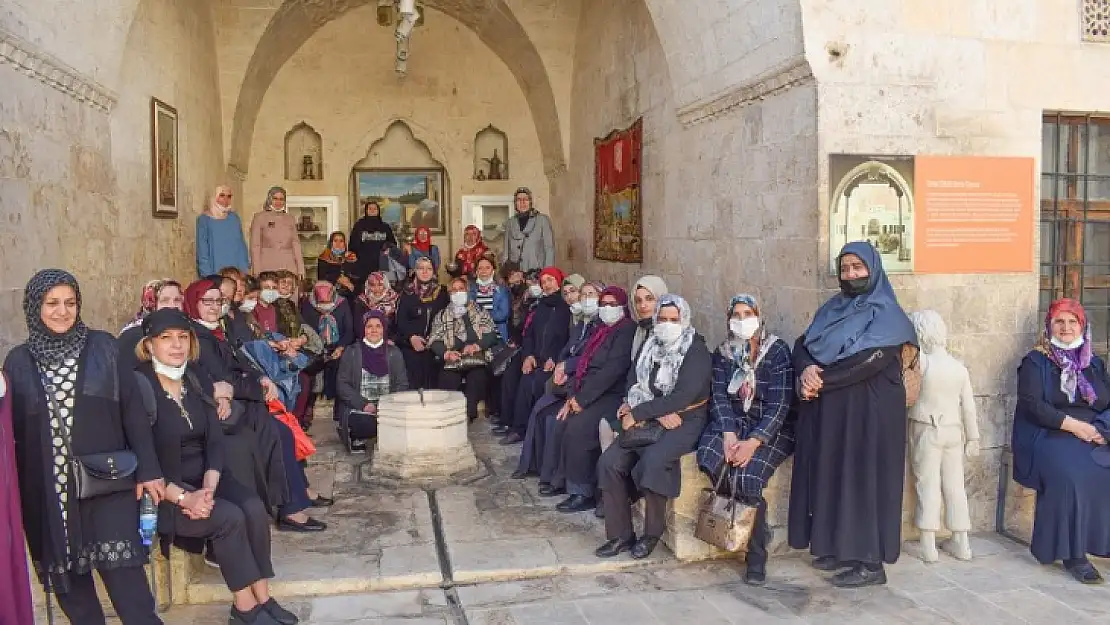 Kent Konseyi Kadın Meclisi Şanlıurfa'yı Gezdi