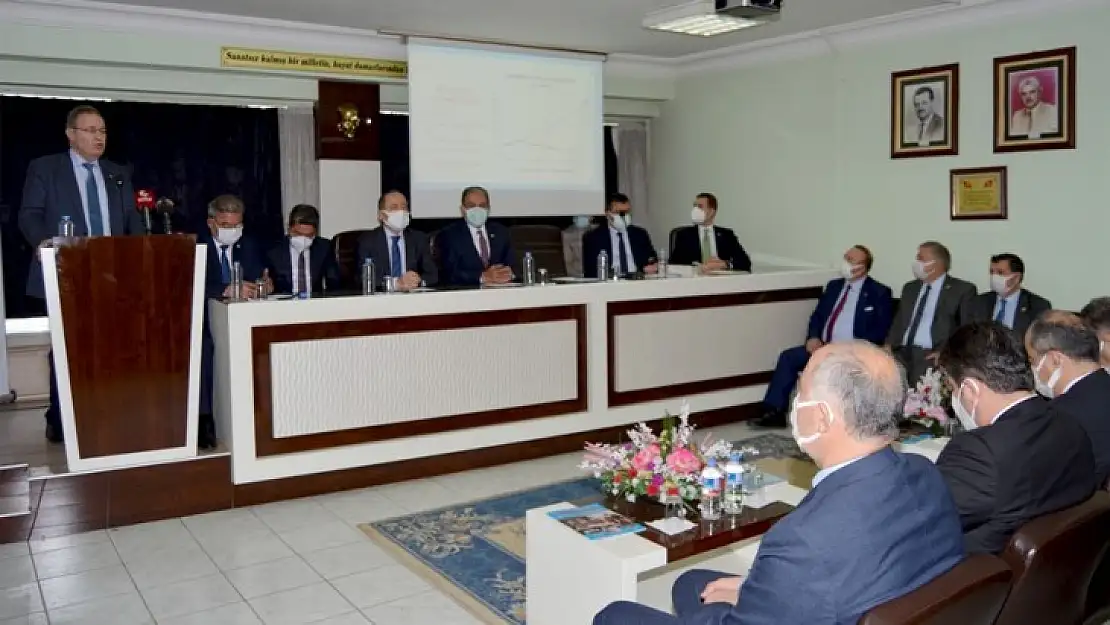 Keskin: 'Virüs Esnafın Kapısında Bağdaş Kurmuş Bekliyor'