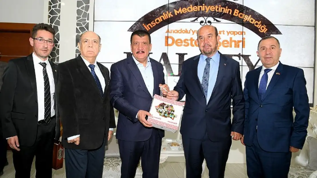Kırgız Büyükelçi, KKTC ve Romanya Heyetinden Başkan Gürkan'a  Ziyaret