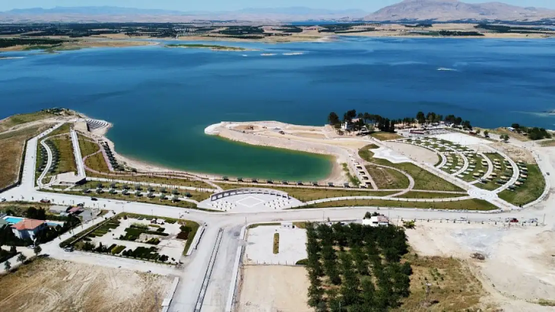 Kırkgöz Sahil Park Projesi Türkiye'de Gayrimenkul Yatırımında İlk 50 Yatırım Tercihi Arasına Girmeyi Başardı.