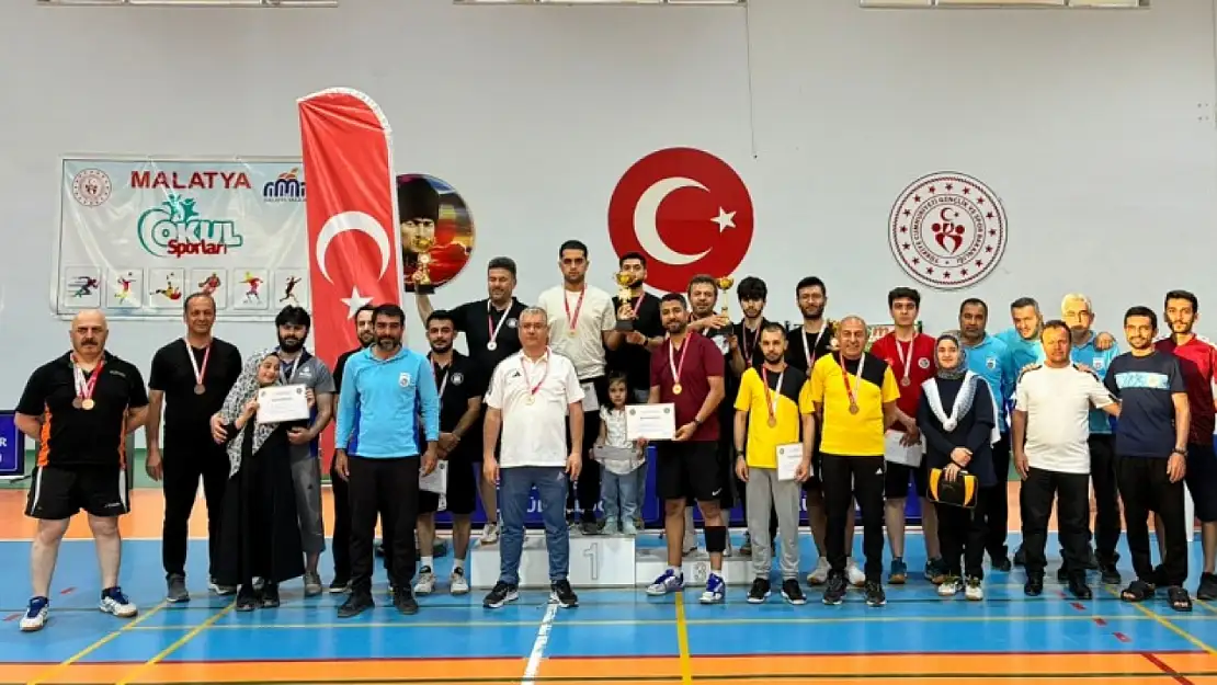 Kurumlar Arası Masa Tenisi Ligi Finallerle Sona Erdi