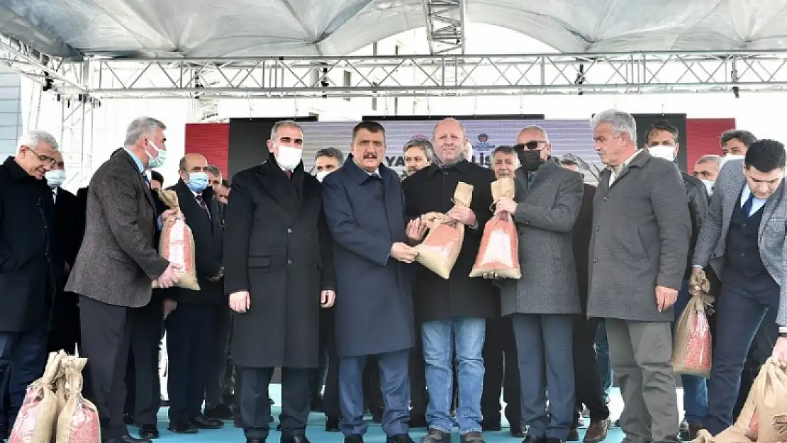 Malatyalı Çiftçilere Buğday ve Arpa Tohumu