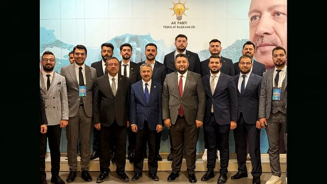 Malatyalı Vahit Atalan Hemşerilerini Genel Merkezde Ağırladı