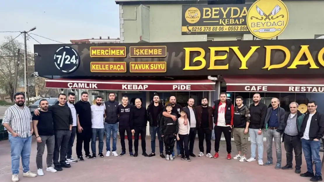 Malatyaspor Taraftarları İstanbul'da İftarda Buluştu